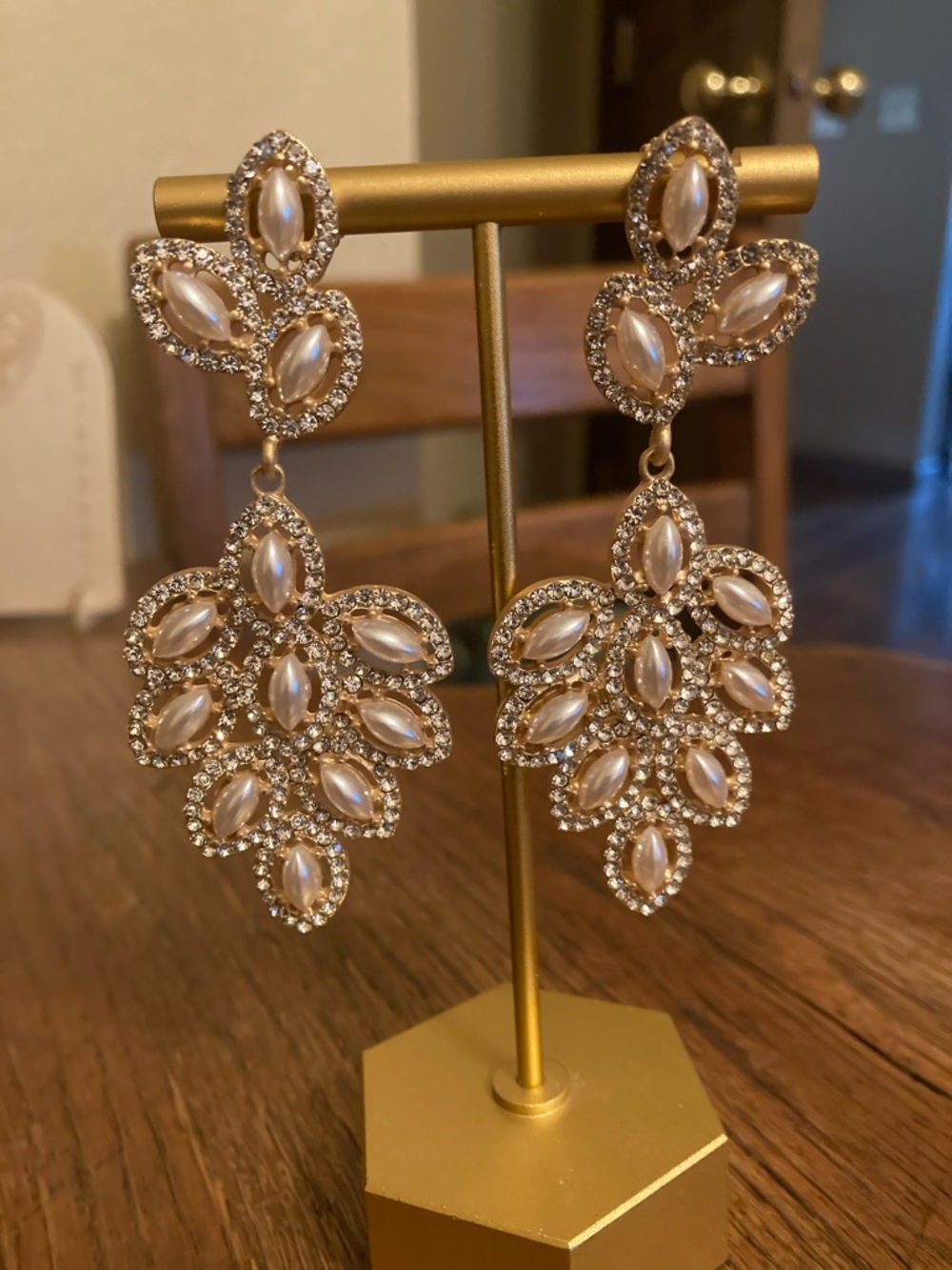 Borrowed & Blue by Southern Living "Pearl" & Crystal/Rhinestone Earrings NWT - Picture 2 of 7